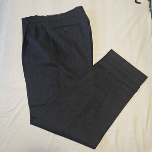 Men's Dress Pants Dark Grey Wool Pleated Cuffed Sz 32W X 32L Business Party